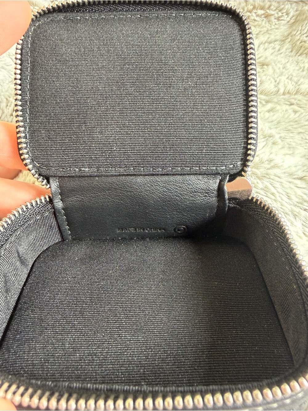 Coach Vintage Black Leather Mini Pill Case - Picture 5 of 5